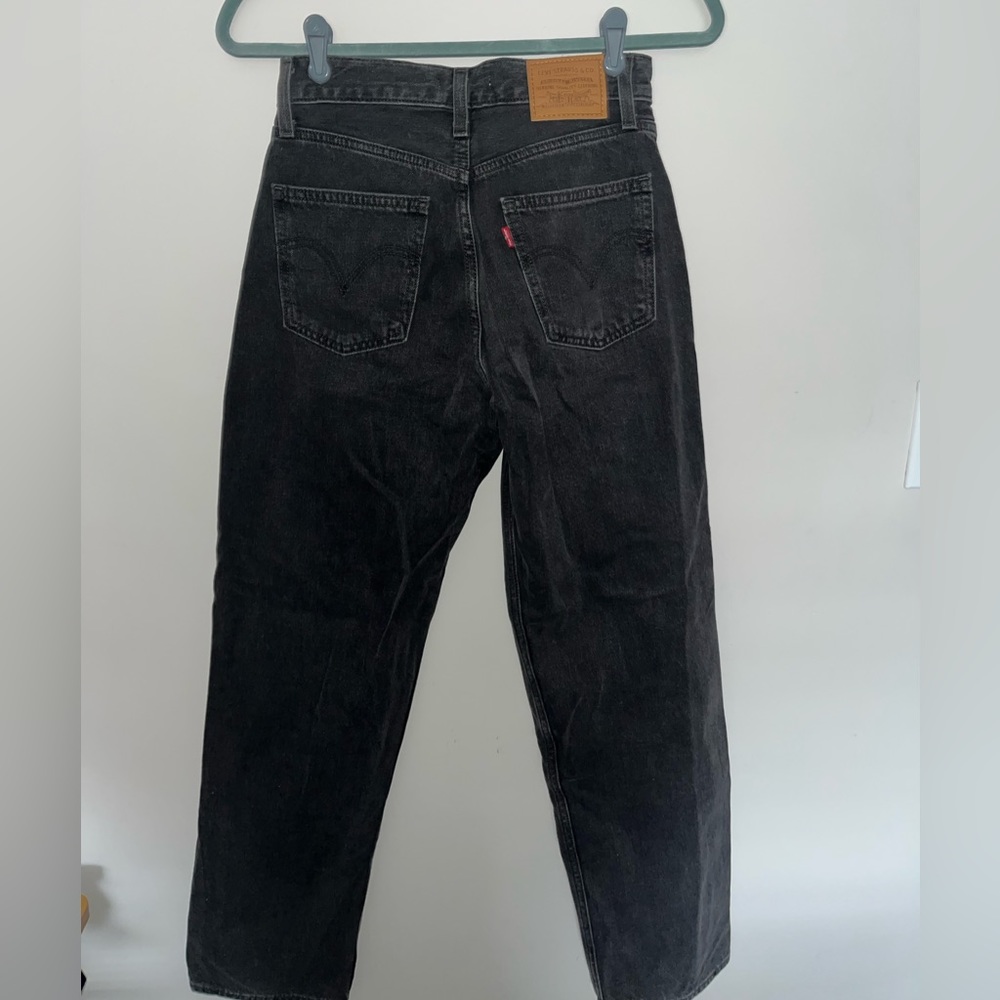 Levi’s straight jeans